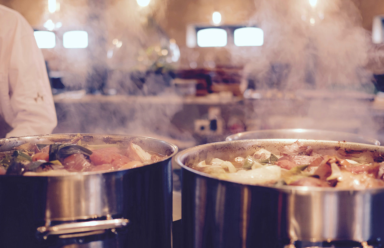 YERİNDE YEMEK ÜRETİMİ